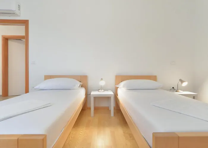 House Kazali 1749 Vakantiehuis